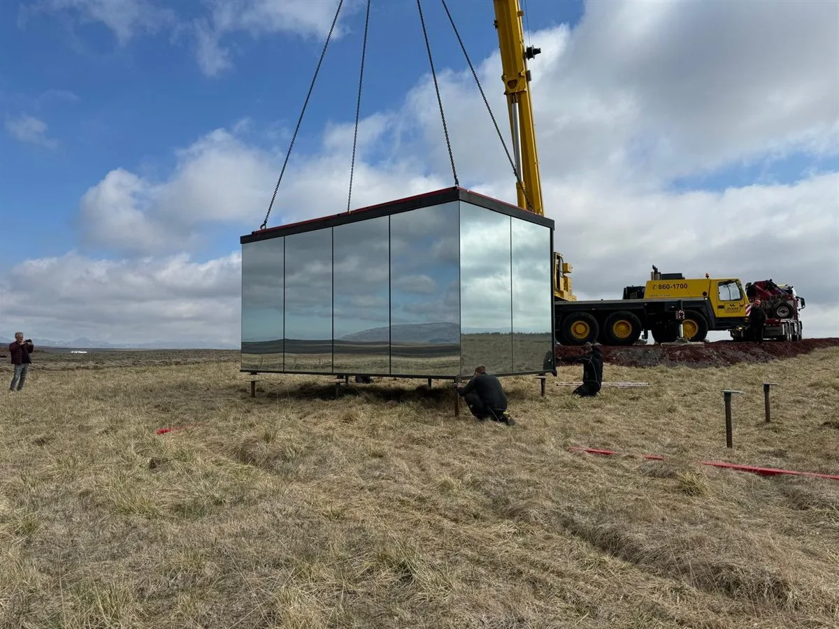 Edificio modular sobre cimentación de pilotes